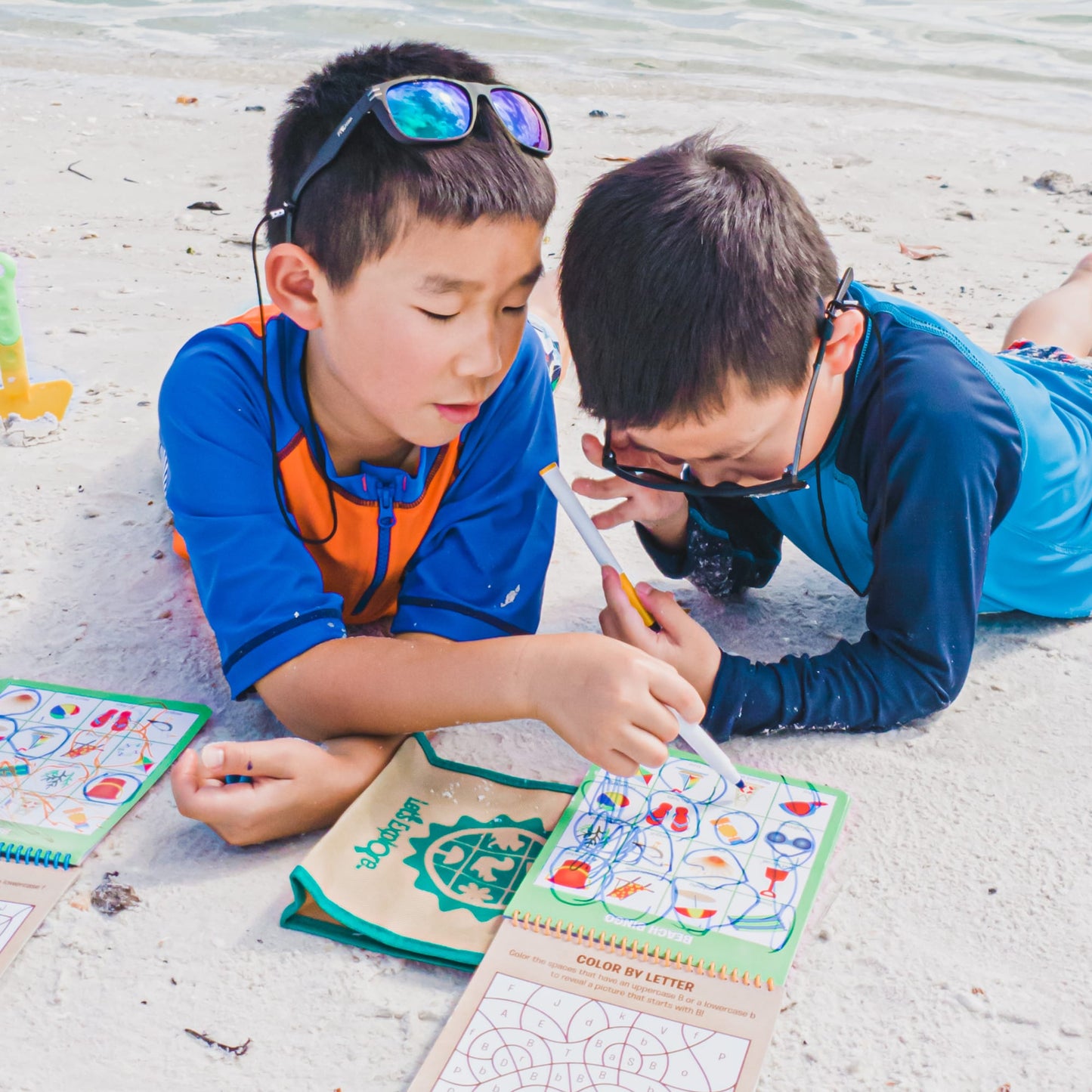 Let's Explore Seek & Find Bingo Play Set