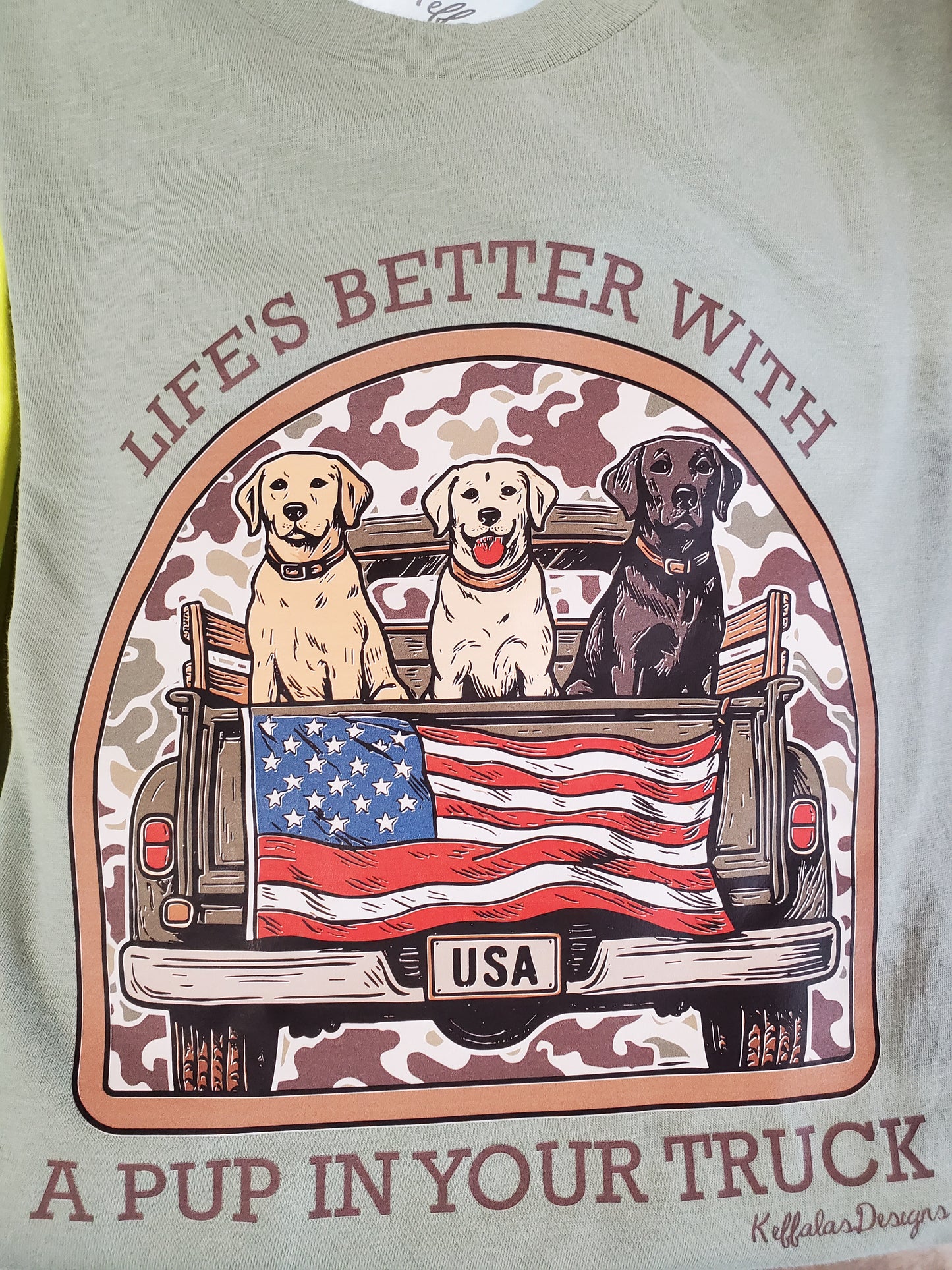 Men’s - Labs Pickup Truck T-shirt