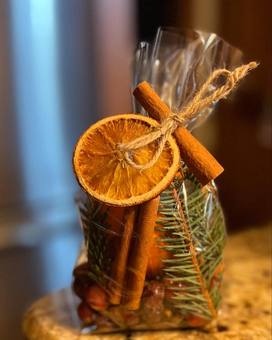 Christmas Pot Simmers