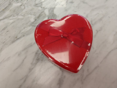 Sarris 3oz Assorted Heart Box
