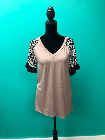 Leopard Sleeve Top