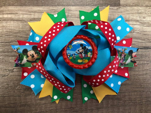 Mouse,duck, and dog bow